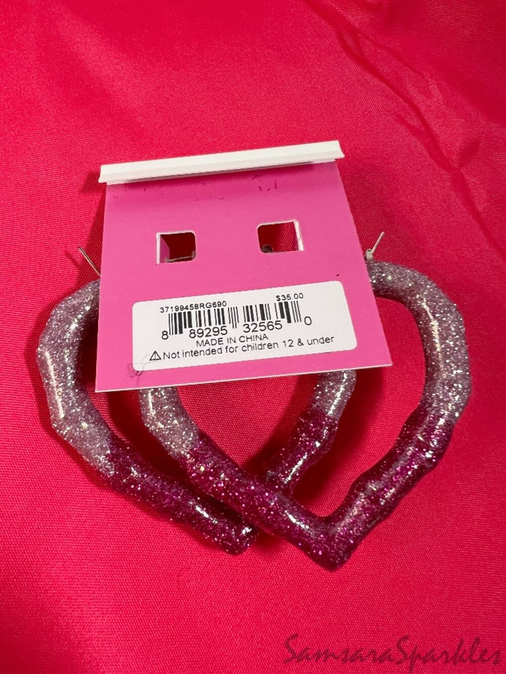 NWT Betsey Johnson Large Pink Heart Earrings - Picture 3 of 4